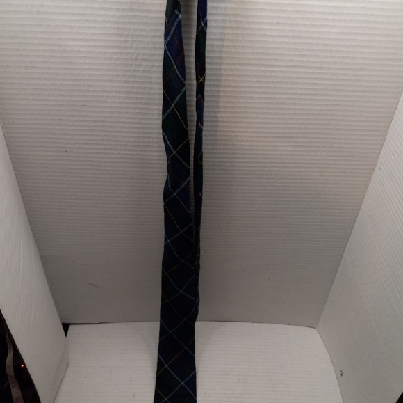 Lochcarron Of Scotland 3.75 x 56 Blue Green Wool Plaid Gordon Clan Tartan Tie - Picture 11 of 12